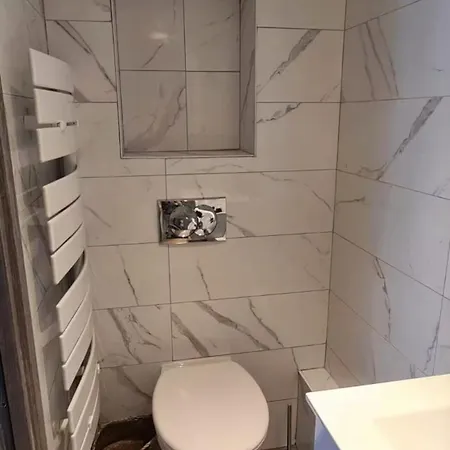 Joli Proche Place Wilson - Centre *